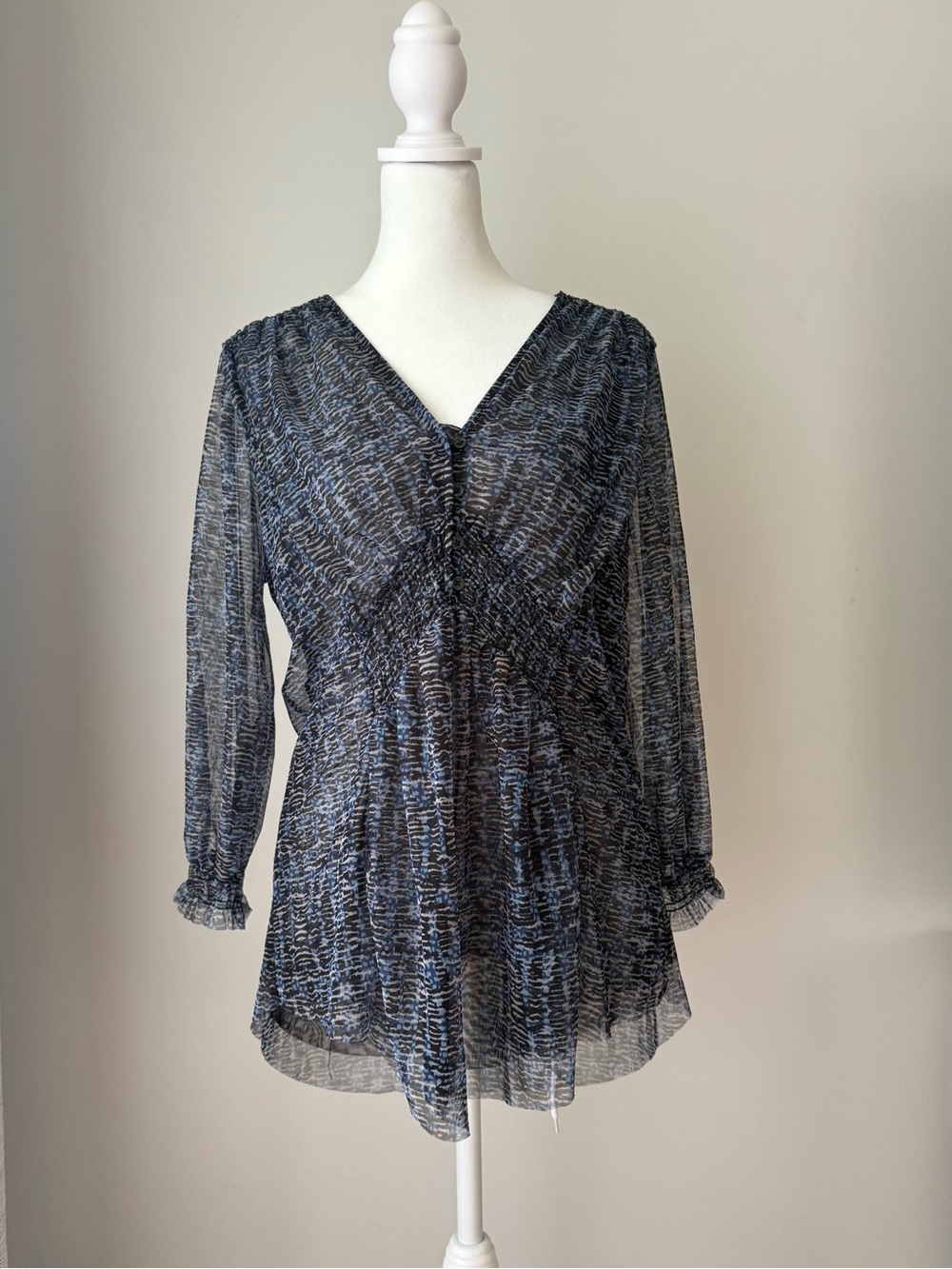 By Anthropologie Women’s M Sheer Mesh Blouse Blue Black V-Neck 3/4 Sleeve